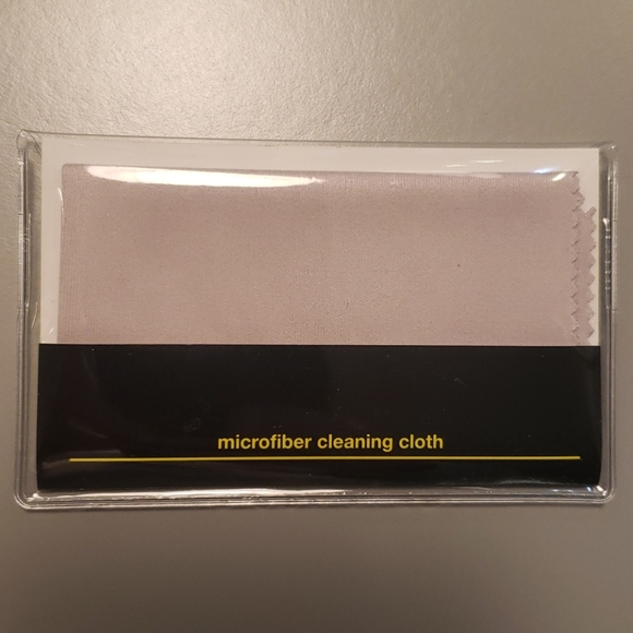 Reaction Kenneth Cole Eyewear Case - Picture 4 of 5